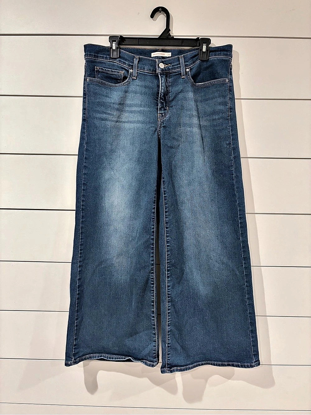 Levi’s 318 Shaping Wide Leg Jeans Size 32 Medium Wash Y2K Denim